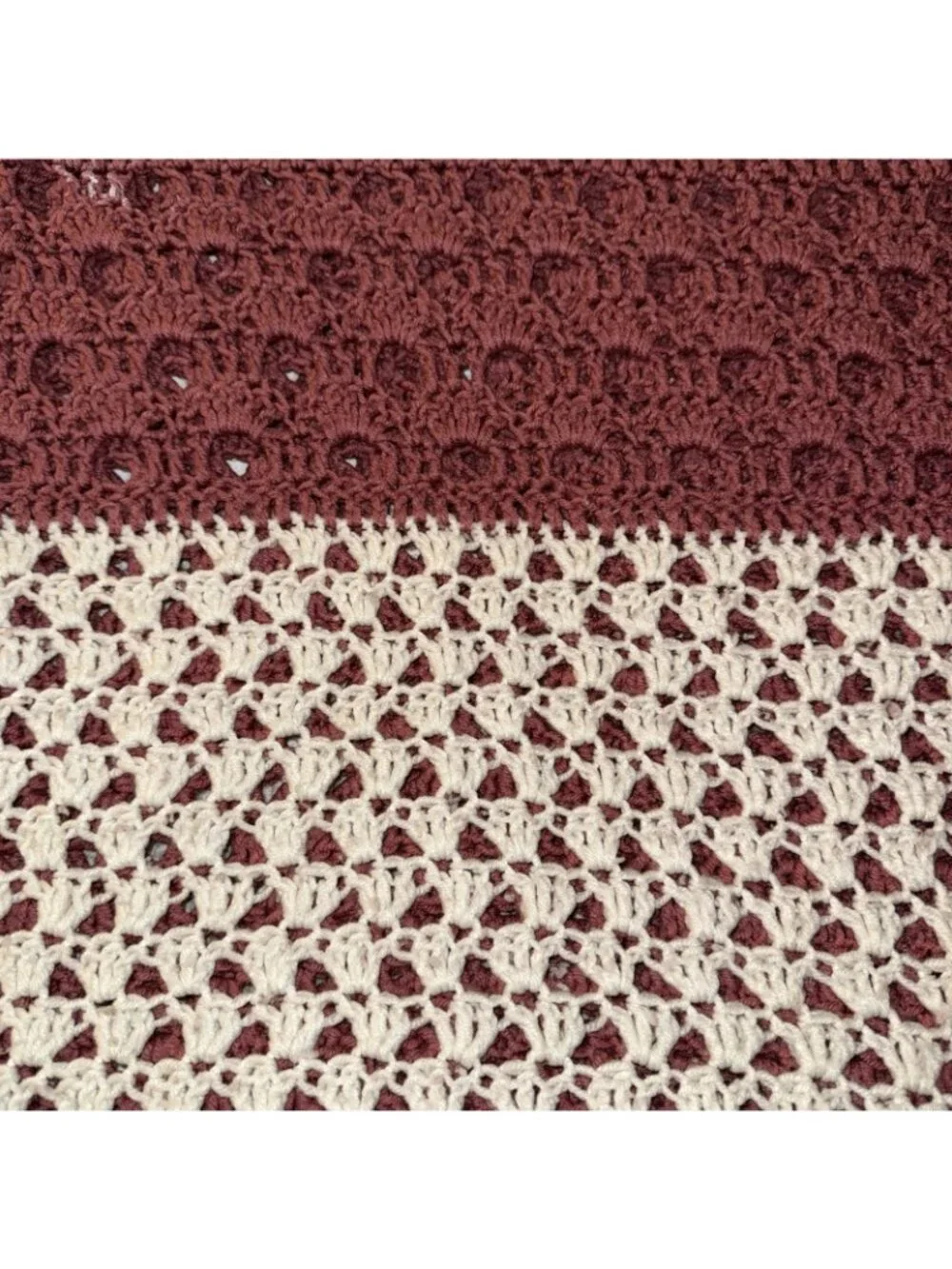 Handmade vintage bordered scalloped
